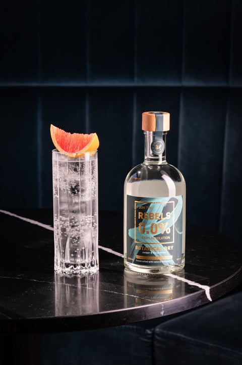 REBELS 0.0% Botanical Dry: Die Alkoholfreie Gin - Alternative - Goldmädchen - Shop