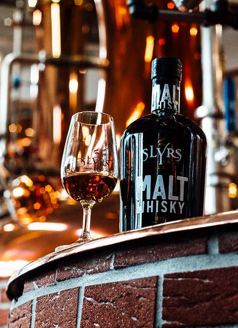 SLYRS MALT Whisky – Ein Meisterwerk aus Bayern, 40% Vol. - Goldmädchen - Shop