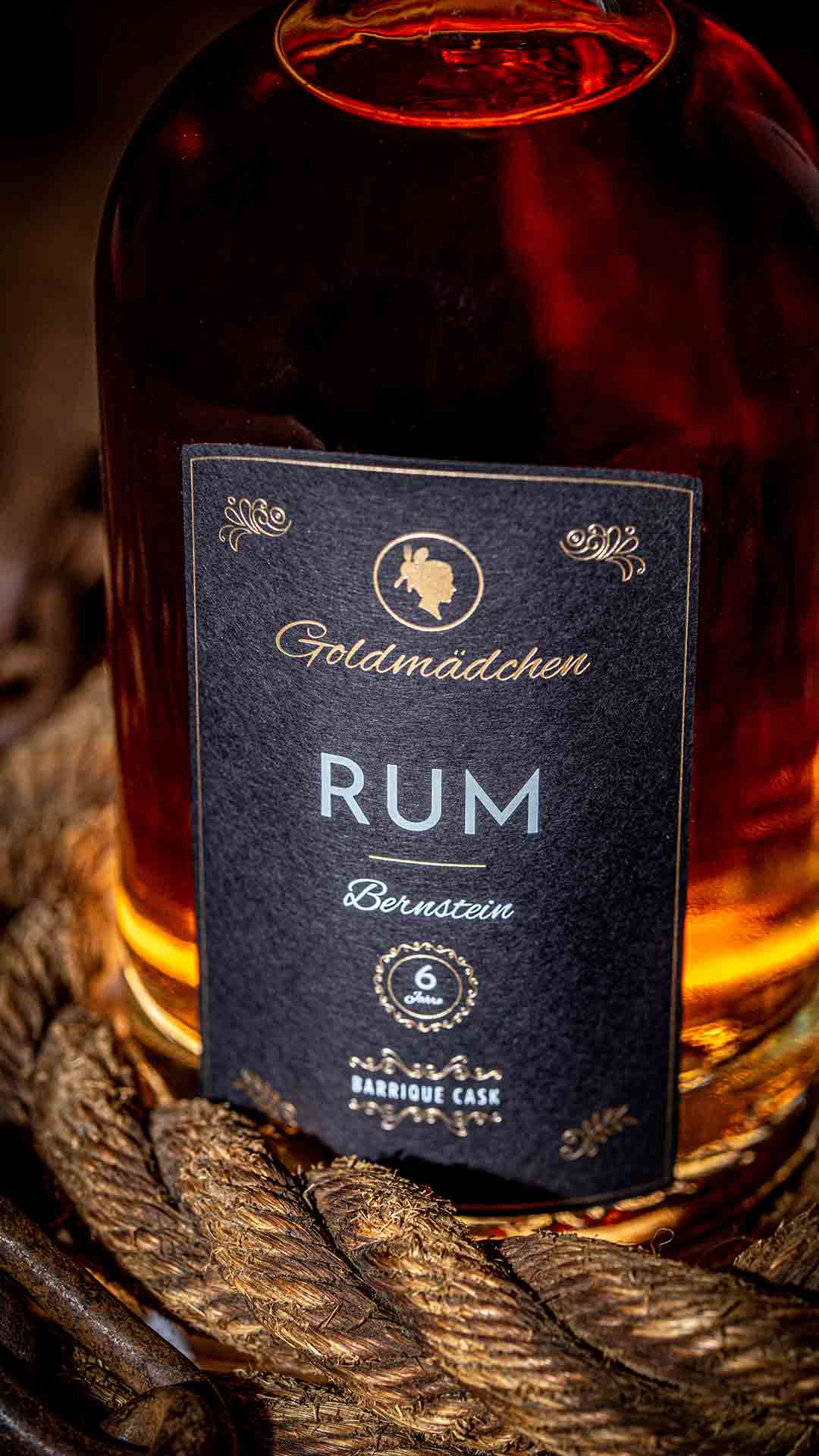 Goldmädchen Rum Bernstein 42% vol. 0,5l - Goldmädchen-Shop